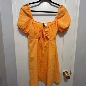 Puff sleeve mini dress